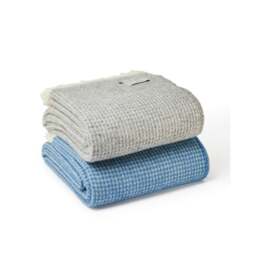 Tweedmill Textiles Extra Large Pure New Wool Waffle Throw - Blue Jay - 140 x 240cm - thumbnail 5