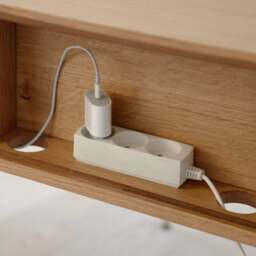 Umage Audacious Desk - Oak - Shadow Colour: Shadow - thumbnail 4