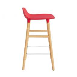 Normann Copenhagen Form Barstool - Wood - 65cm - Bright Red - Oak Legs Shell Colour: Bright Red, Leg Colour: Oak - thumbnail 3
