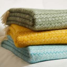 Tweedmill Textiles Fair Isle Pure New Wool Throw - Spearmint - thumbnail 2