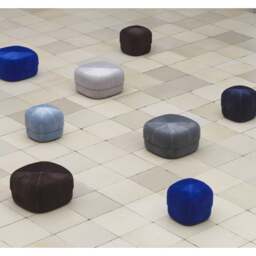Normann Copenhagen Circus Velour Pouf - Large - Coffee - thumbnail 3