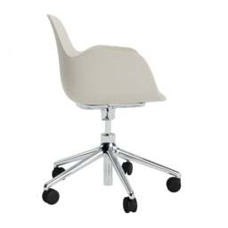 Normann Copenhagen Form Armchair Swivel - 5 Wheel - Gas Lift - Light Grey - Aluminium Legs Shell Colour: Light Grey, Leg Colour: Aluminium - thumbnail 3