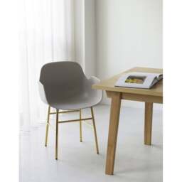 Normann Copenhagen Form Armchair - Warm Grey - Brass Legs Shell Colour: Warm Grey, Leg Colour: Brass - thumbnail 5
