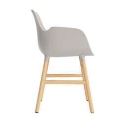 Normann Copenhagen Form Armchair - Warm Grey - Oak Legs Shell Colour: Warm Grey, Leg Colour: Oak - thumbnail 3