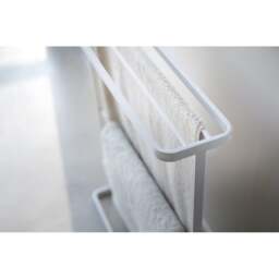 Yamazaki Tower Bath Towel Hanger - White - thumbnail 6