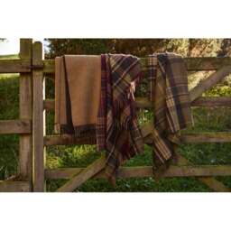 Bronte By Moon Merino Lambswool Throw - Estate Plaid - Olive - thumbnail 2
