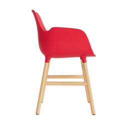 Normann Copenhagen Form Armchair - Bright Red - Oak Legs Shell Colour: Bright Red, Leg Colour: Oak - thumbnail 3