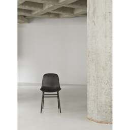 Normann Copenhagen Form Chair - Black - Black Legs Shell Colour: Black, Leg Colour: Matching Shell Colour - thumbnail 6