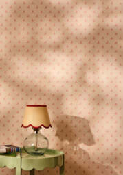 Sweet Red Trim Scalloped Lampshade - thumbnail 3