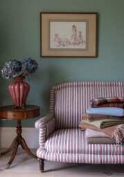 Bridgerton Regency Style Vase with Two Birds - thumbnail 2