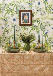 Large Cabbageware Vase - thumbnail 3