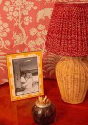 "Valduga Marquetry Yellow Frame 6x4""" - thumbnail 1
