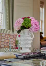 Ultimate Vintage Vase with Two Handles - thumbnail 3