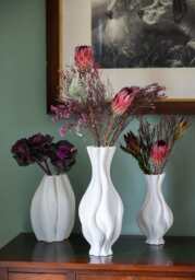 Emilie White Twisted Ceramic Vase - thumbnail 2
