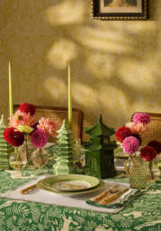 Olivia's Apple Bite Large Taper Candles - thumbnail 4