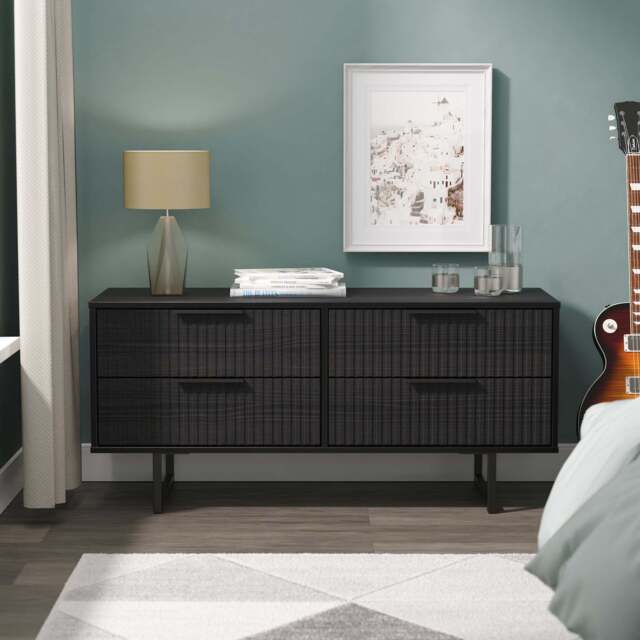 Fluted Large Chest of Drawers Black 4 Drawers 115cm