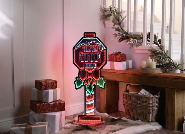 Christmas Christmas Infinity Santa Stop Sign - 120cm