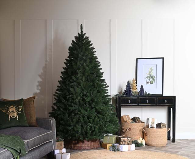 6ft Cedar Ridge Fir Christmas Tree Artificial - Dark Green 1274 Tips
