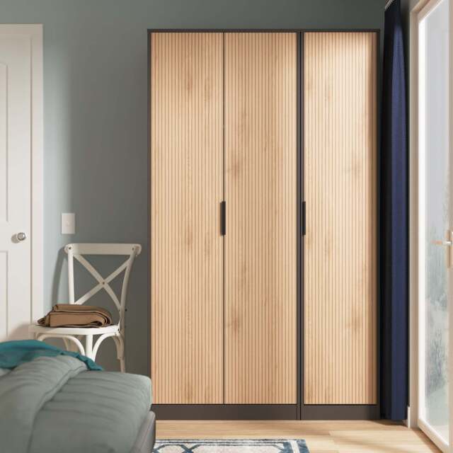 Hong Kong B Tall Wardrobe Not Applicable 3 Doors 1 Shelf 198cm