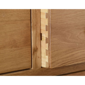 Appleby Oak 3 Drawer Bedside Cabinet - thumbnail 3