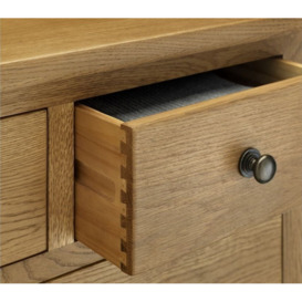 Marlborough Oak 3 Drawer Bedside Cabinet - thumbnail 2