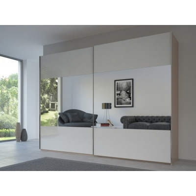 20UP Front 8 Sliding Wardrobe with Glossy Glass Front