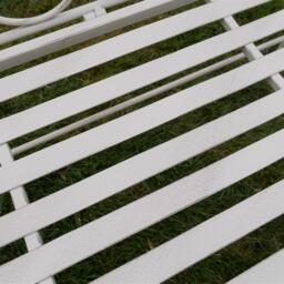 Garden Bench - Antique Cream Metal - thumbnail 4