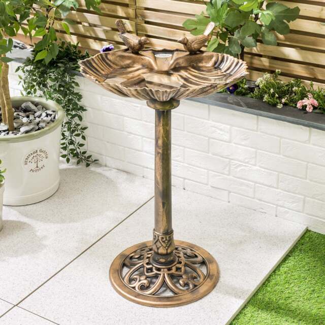 Resin Clamshell Bird Bath - Christow - image 1