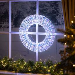 Iridescent White LED Wreath - Christow - thumbnail 5