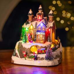 Animated Christmas Scene - Christow - thumbnail 3