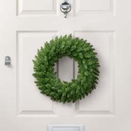 Plain Spruce Christmas Wreath - Christow