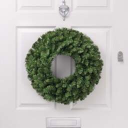 Spruce Artificial Christmas Wreath - Christow - thumbnail 5