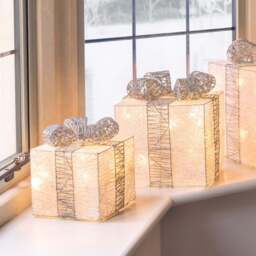 Cotton Light Up Christmas Parcels - Christow - thumbnail 4