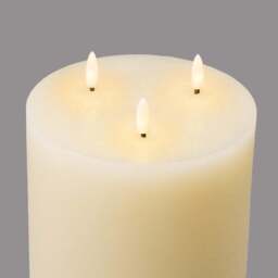 3 Wick Flameless LED Candle with Remote - Christow - thumbnail 3
