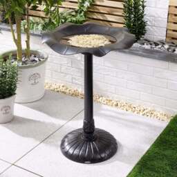 Weightable Lily Leaf Resin Bird Bath - Christow - thumbnail 1