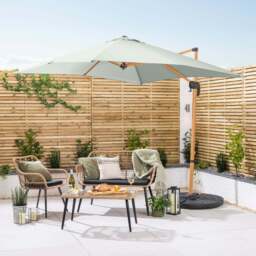 Roma Wood-Effect Cantilever Parasol – 2.5m - Christow