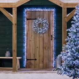 Christmas Cluster Light Door Garland - Christow - thumbnail 6