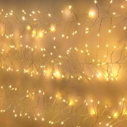 Christmas Cluster Light Door Garland - Christow - thumbnail 3