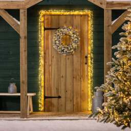 Christmas Cluster Light Door Garland - Christow - thumbnail 2