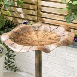 Resin Leaf Bird Bath - Christow - thumbnail 3