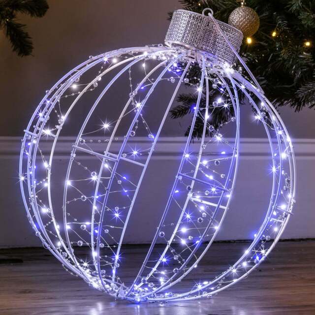 3D Light Up Christmas Bauble - Christow - image 1