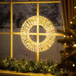 Iridescent Warm White LED Wreath - Christow - thumbnail 5