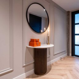 Mayfield Console Table - thumbnail 3