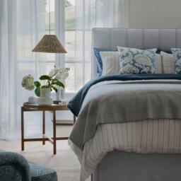 Hypnos Legacy I Pocket Sprung Divan Set King Size (150 x 200cm) Deep Pocket Sprung Firm Edge Divan Set - thumbnail 3