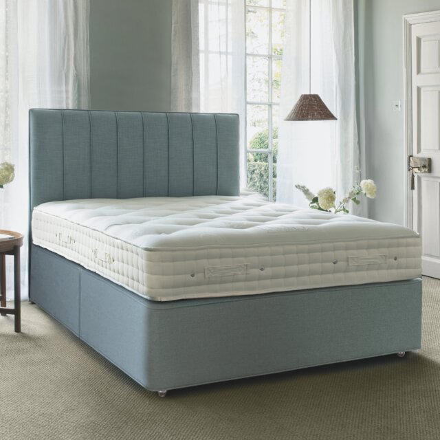 Hypnos Legacy I Pocket Sprung Divan Set Single (90 x 190cm) Deep Pocket Sprung Firm Edge Divan Set - image 1