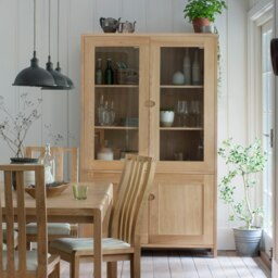 Ercol Bosco Display Cabinet - thumbnail 3