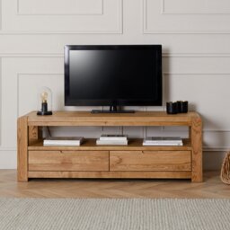 Bayonne Entertainment Unit - thumbnail 4