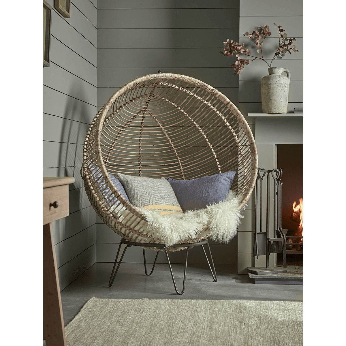 Round Rattan Cocoon Chair - image 1