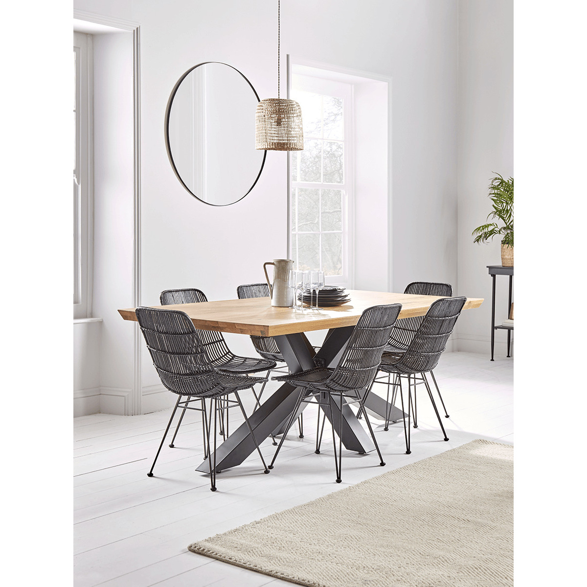 Hoxton Oak Dining Table - image 1