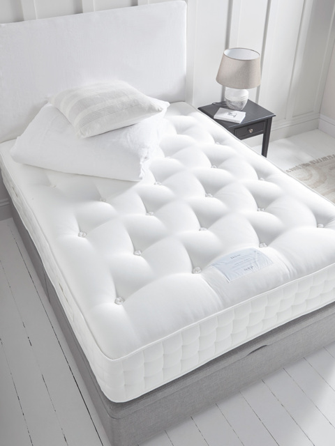 Deluxe 3000 Pocket Mattress - King Size - image 1
